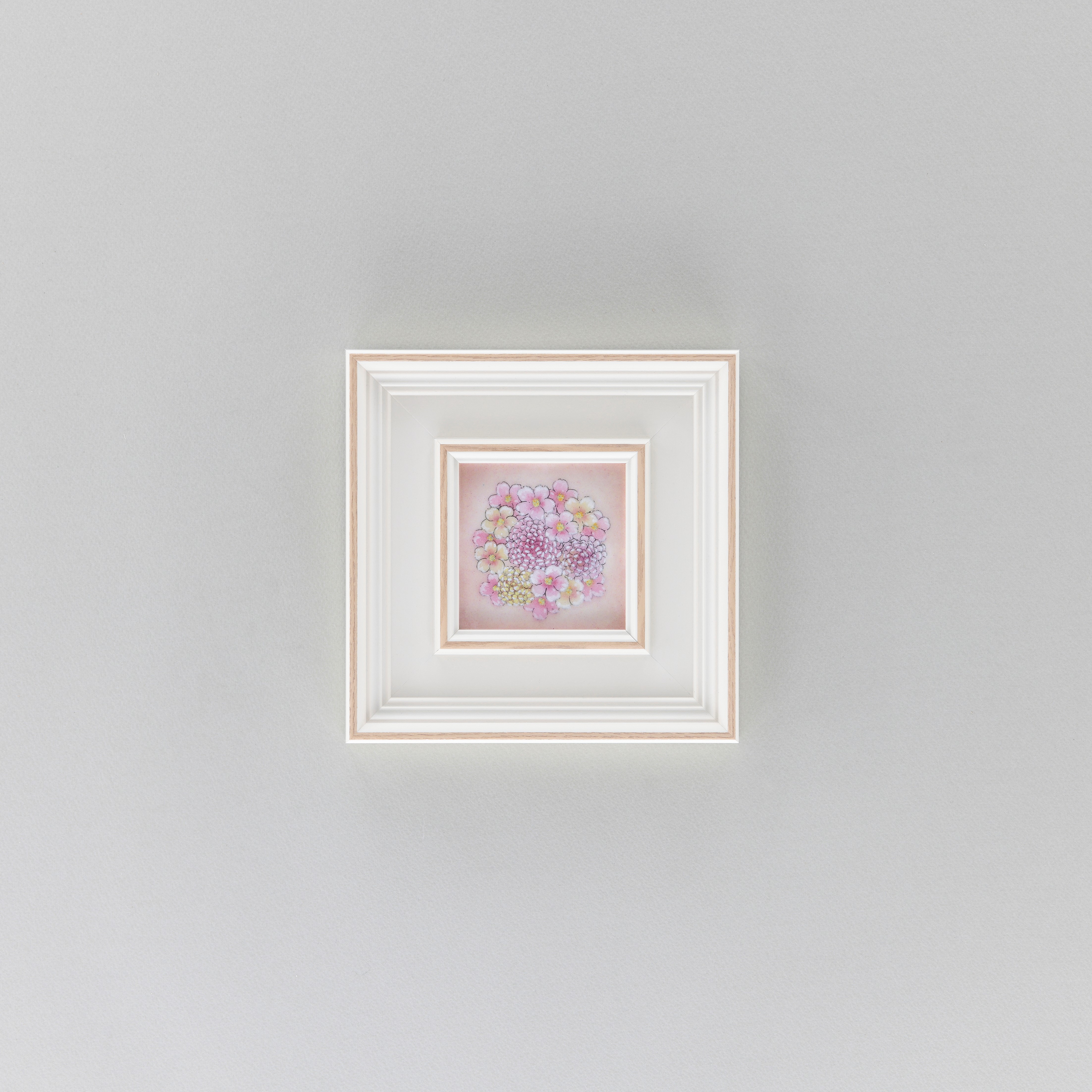 七宝焼　壁掛け　春色 カーネーション 七宝焼 七宝焼き 七宝絵画 絵 絵画 額