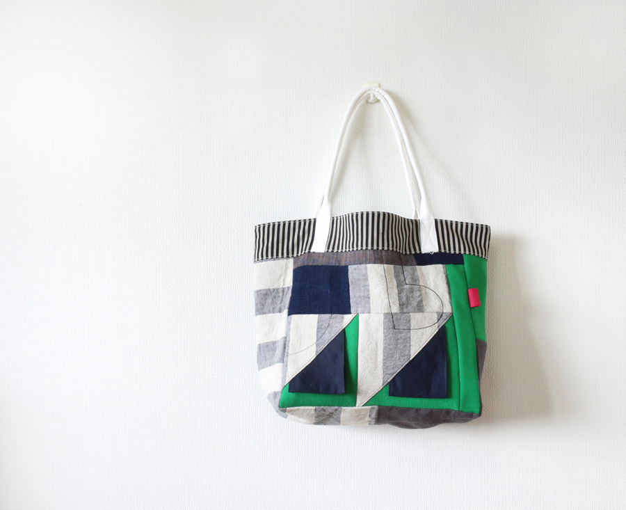 持ち手付き巾着袋 上靴入れ グリーンしましまりぼん柄×薄緑 持ち手付き