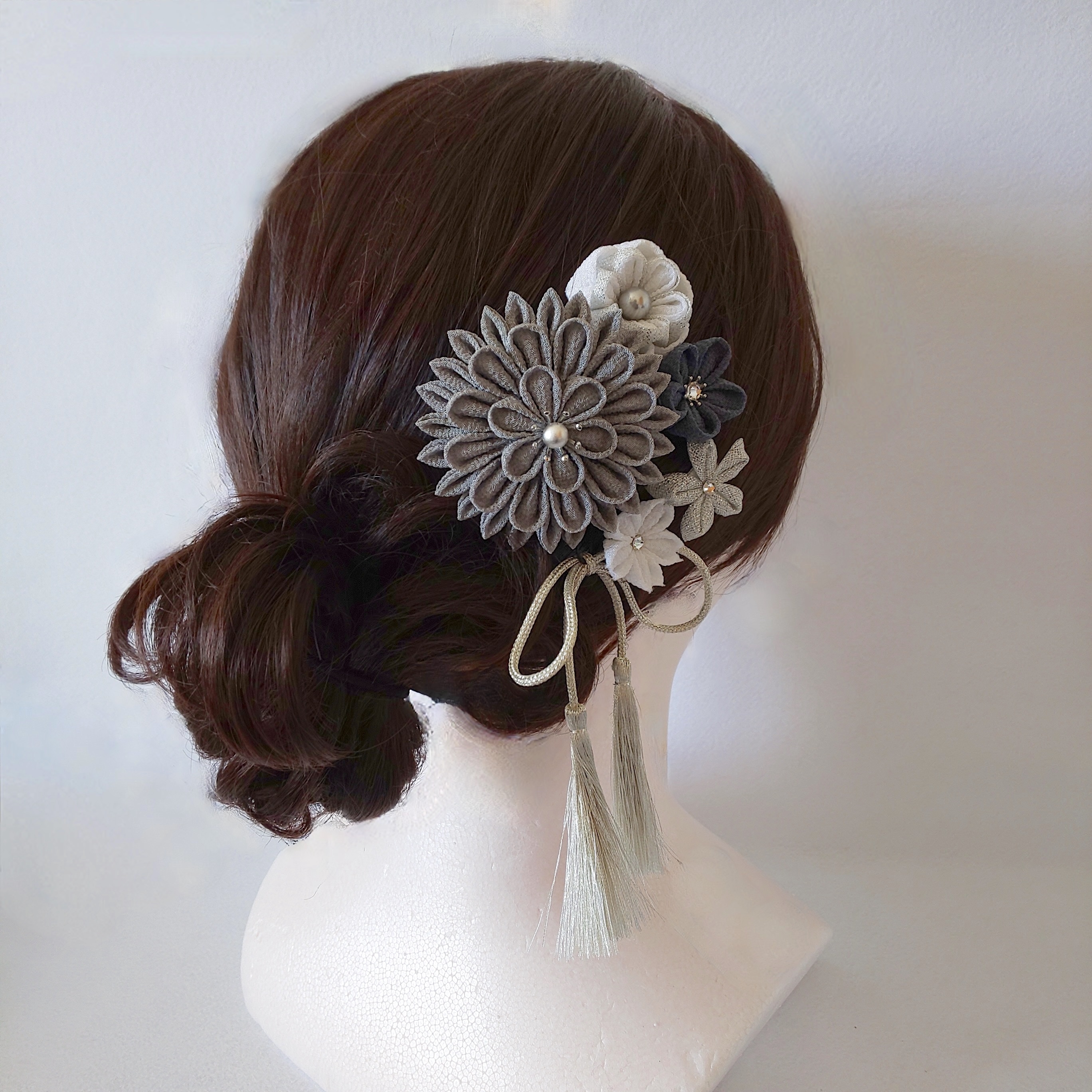 つまみ細工 髪飾り ヘアクリップをUピンに変更 つまみ細工 髪飾り ヘアクリップをUピンに変更