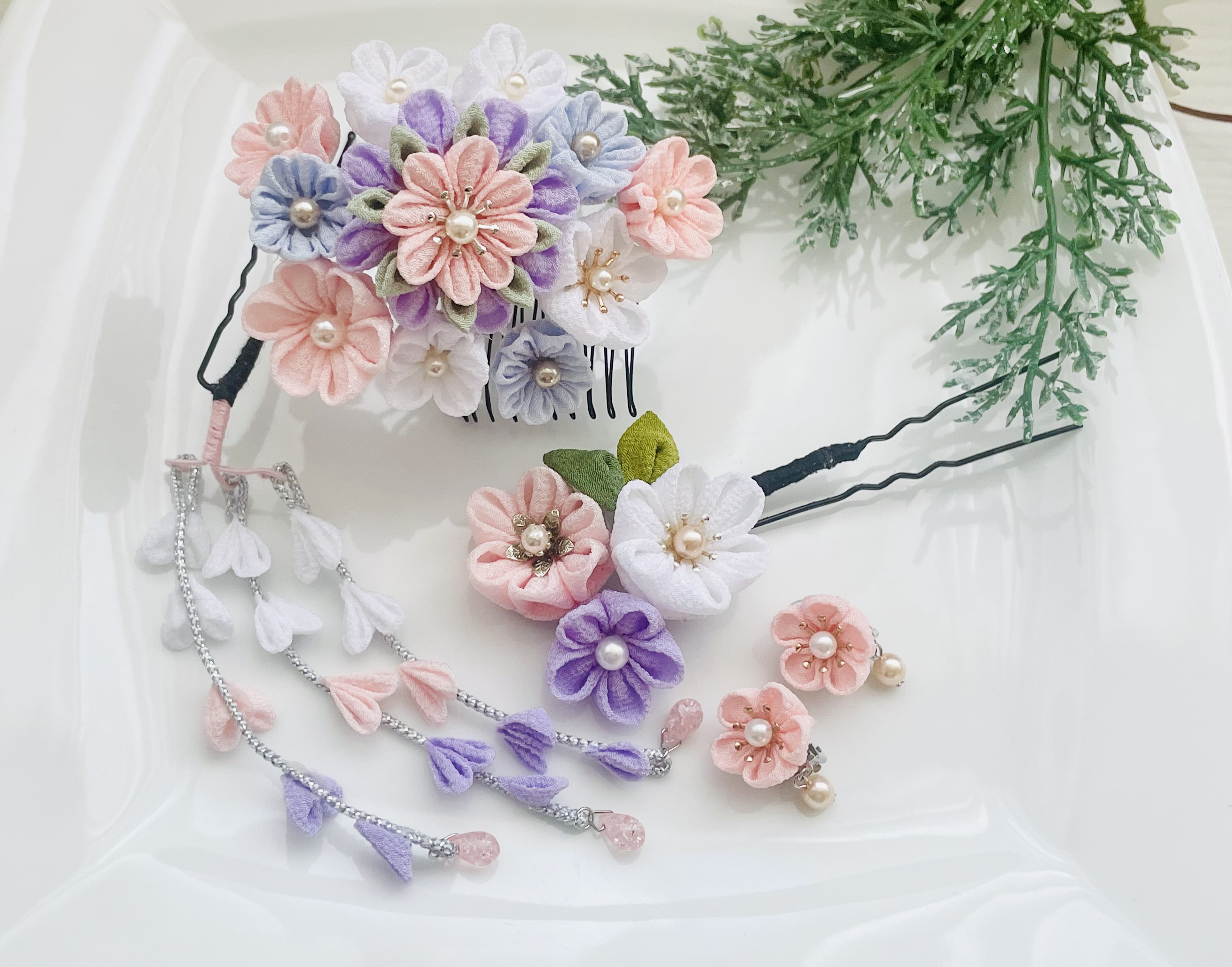 436*☆ドライフラワーと肉球のヘアゴム 肉球ヘアゴム（白） / 雑貨通販