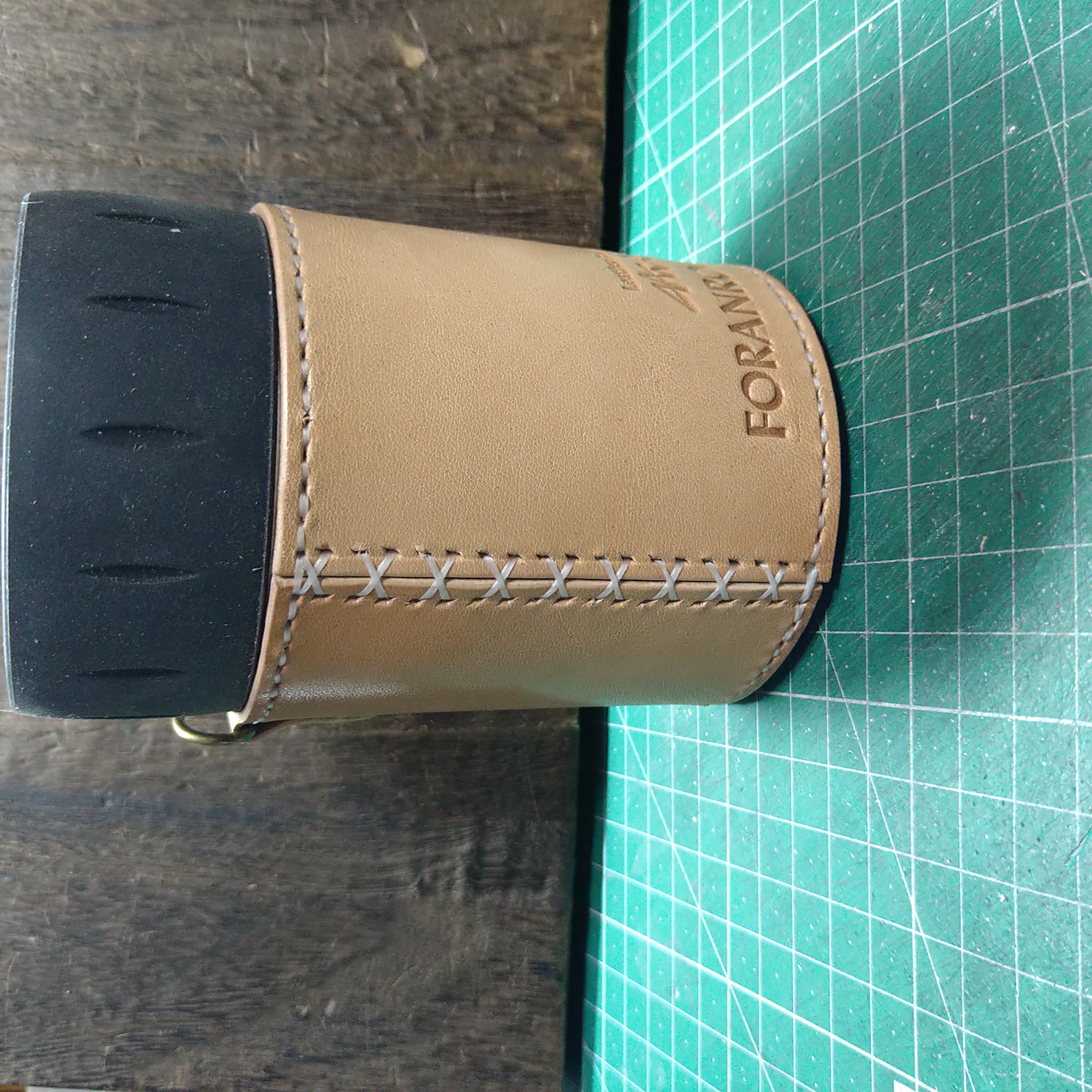 THERMOS 保冷缶ホルダー350ml缶用レザーカバー クロス縫いDカン