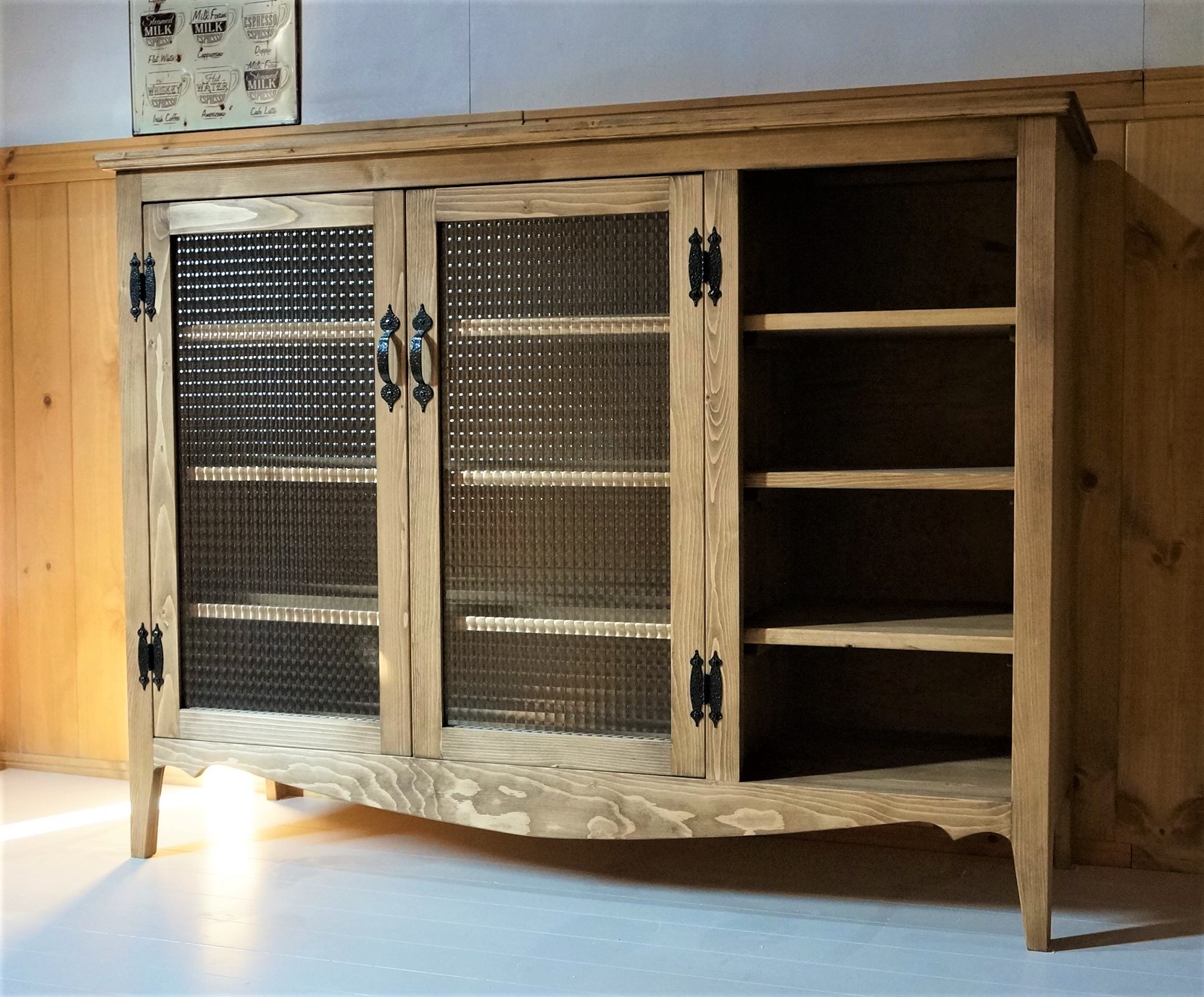 カントリー家具　パイン材　キャビネット　ハンドメイド パイン家具キャビネット 引き出し付 オーダー可 ハンドメイド