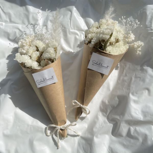 いちご畑のワンちゃんラウンドレジンヘアゴム いちご畑のワンちゃんラウンドレジンヘアゴム