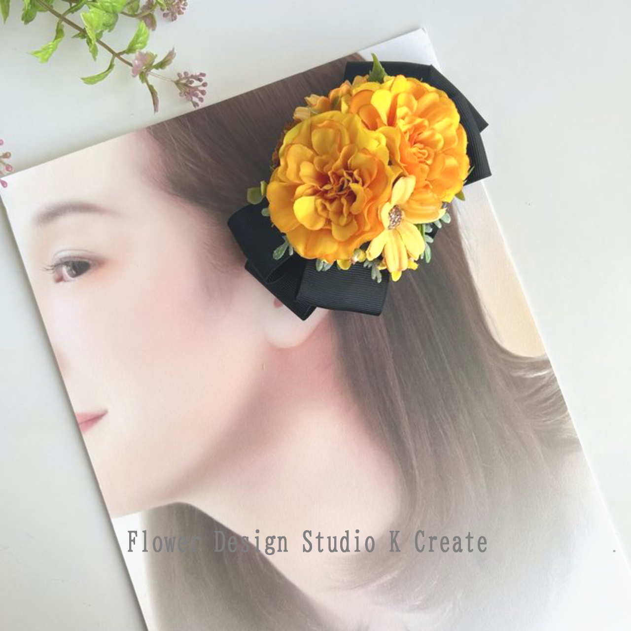 マリーゴールドのリボンのヘアクリップ 髪飾り ヘアクリップ お出掛け 