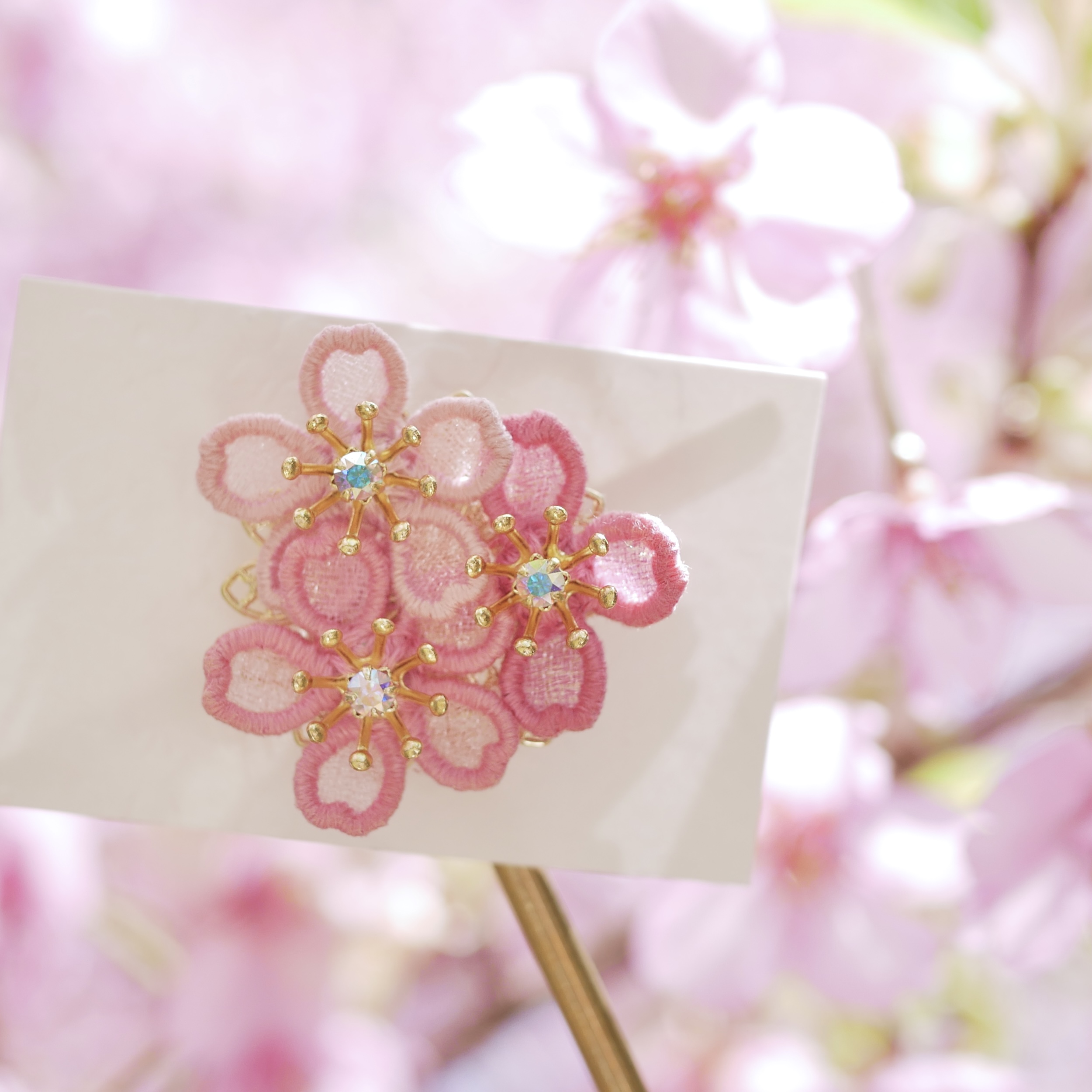受注生産】桜[河津桜]ブローチ - ハルノネ ｜クラフト作品 通販サイト 
