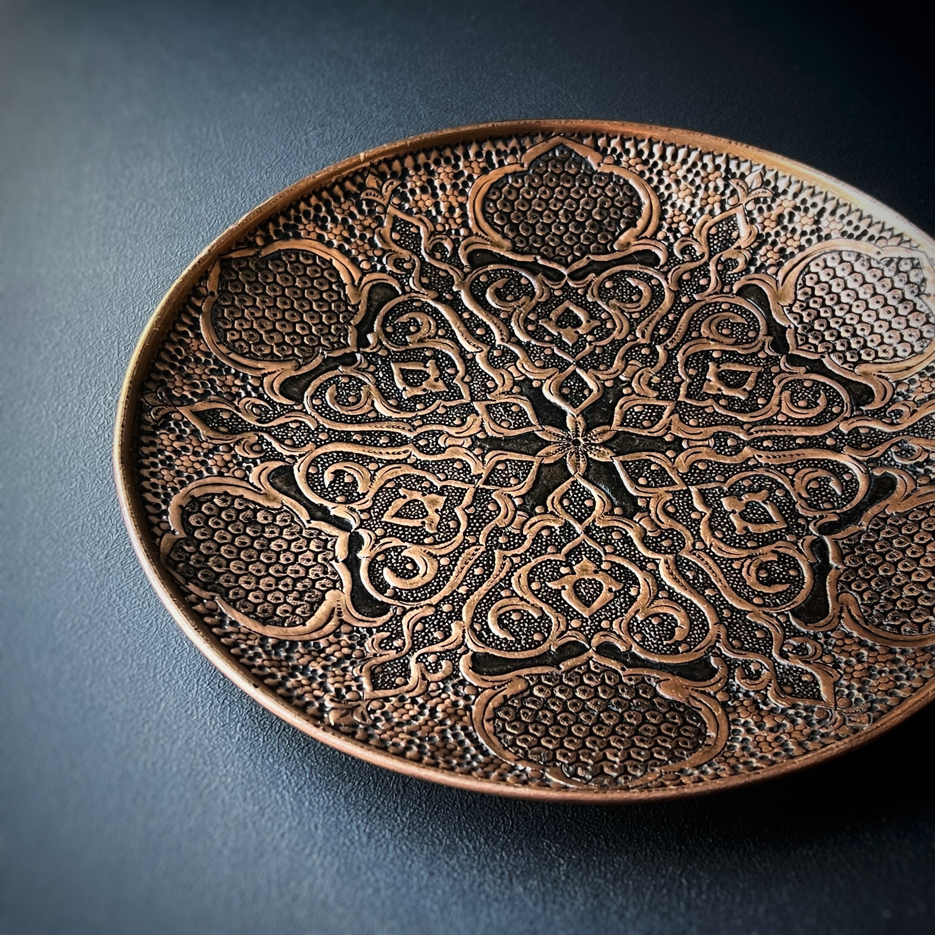 ペルシャの飾り皿（ミーナーカーリー）12cm アクセサリー